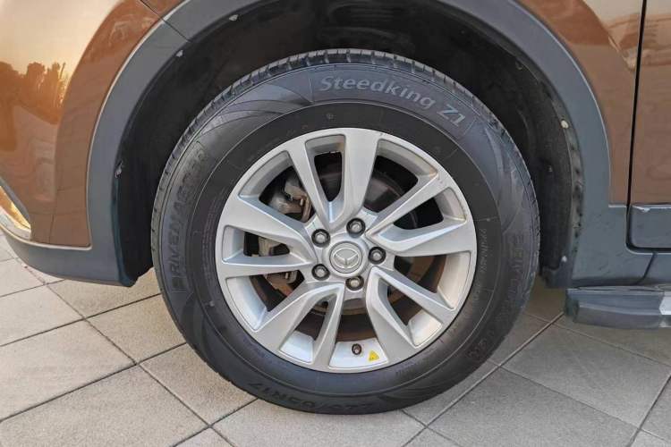 Used HYOSOW S6 2017 1.5T CVT Enjoyment Model Left Front Wheel Hub