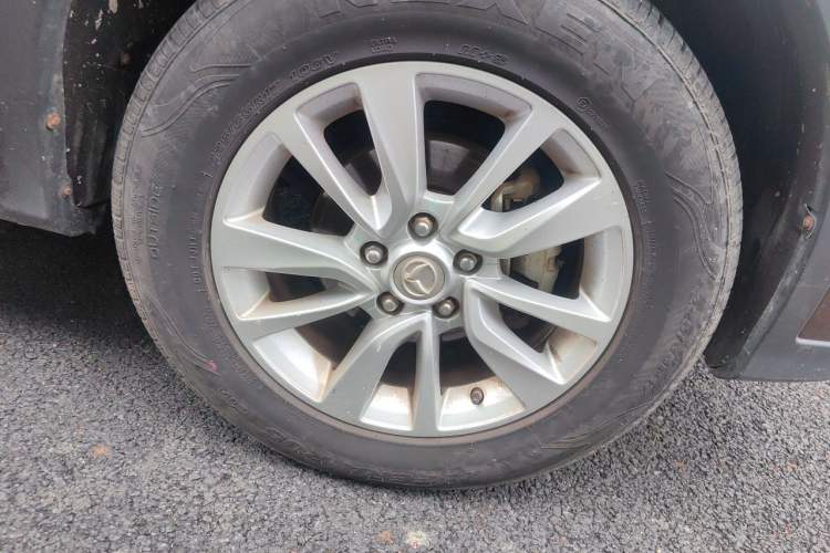 Used HYOSOW S6 2017 1.5T CVT Premium Edition Right Front Wheel Hub