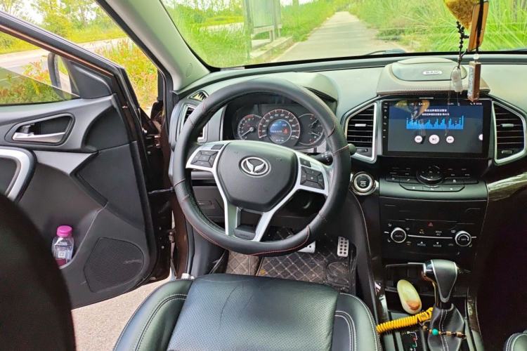 Used HYOSOW S6 2017 1.5T CVT Enjoyment Model Steering Wheel