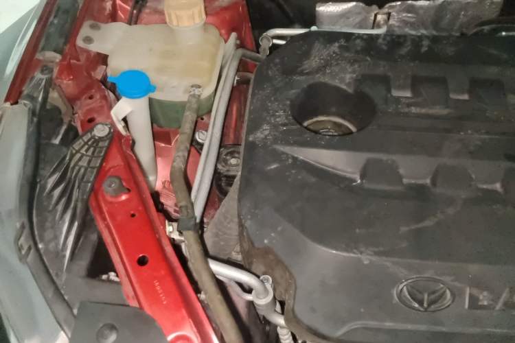 Used HYOSOW S6 2017 1.5T CVT Premium Edition Engine Bay Right