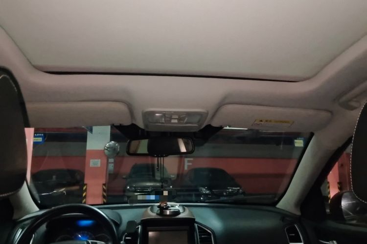 Used HYOSOW S6 2017 1.5T CVT Premium Edition Headliner