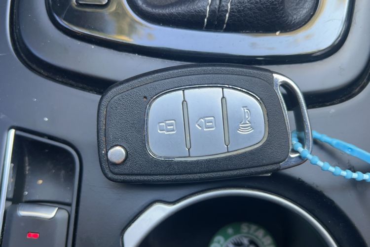 Used HYOSOW S6 2017 1.5T CVT Enjoyment Model Interior 10