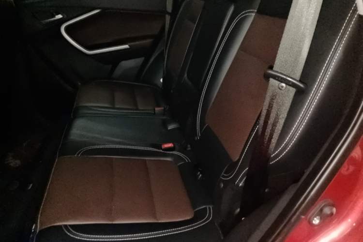 Used HYOSOW S6 2017 1.5T CVT Premium Edition Left Rear Seat
