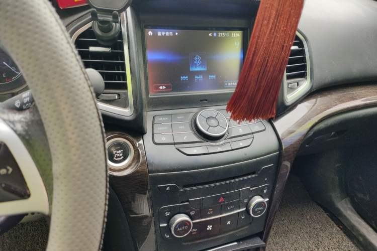Used HYOSOW S6 2017 1.5T CVT Premium Edition Audio And AC Panel