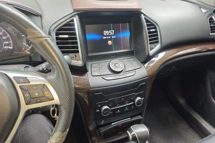 Used HYOSOW S6 2017 1.5T CVT Enjoyment Model Audio And AC Panel