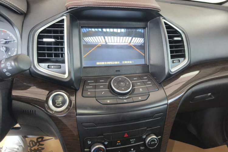 Used HYOSOW S6 2017 1.5T CVT Enjoyment Model Audio And AC Panel