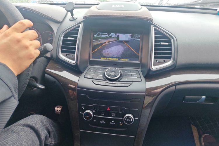 Used HYOSOW S6 2017 1.5T CVT Enjoyment Model Audio And AC Panel