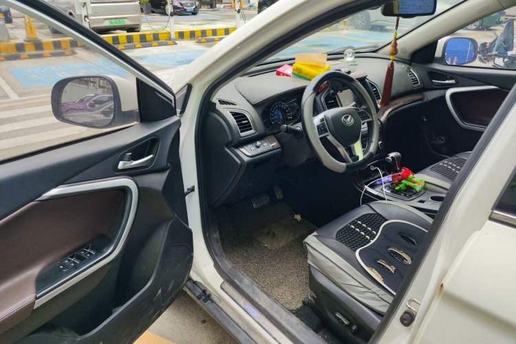 Used HYOSOW S6 2017 1.5T CVT Premium Edition Driver Seat