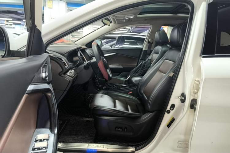 Used HYOSOW S6 2017 1.5T CVT Premium Edition Driver Seat