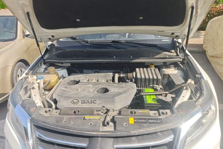 Used HYOSOW S6 2017 1.5T Manual Leading Model Engine Bay
