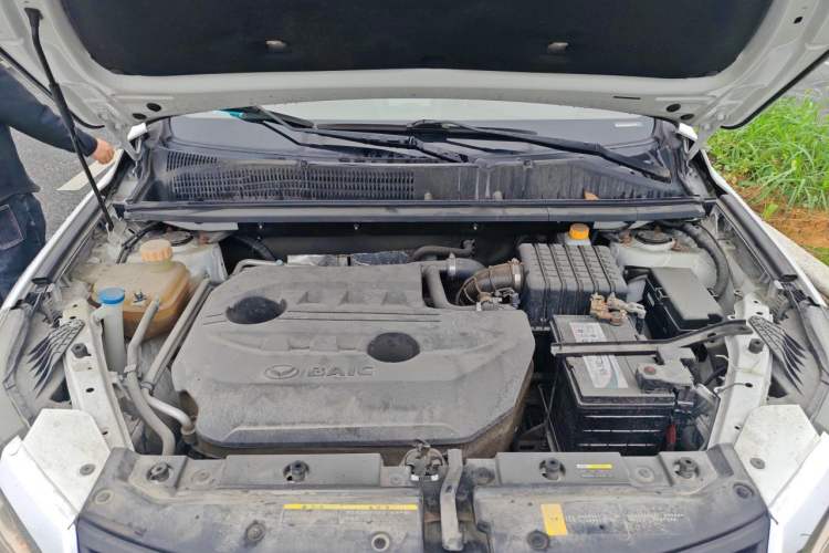Used HYOSOW S6 2017 1.5T CVT Enjoyment Model Engine Bay