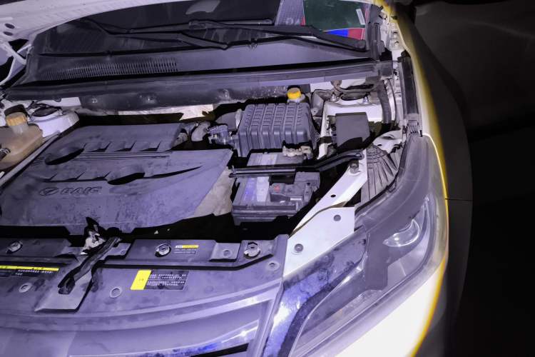 Used HYOSOW S6 2017 1.5T CVT Enjoy Edition Engine Bay Left
