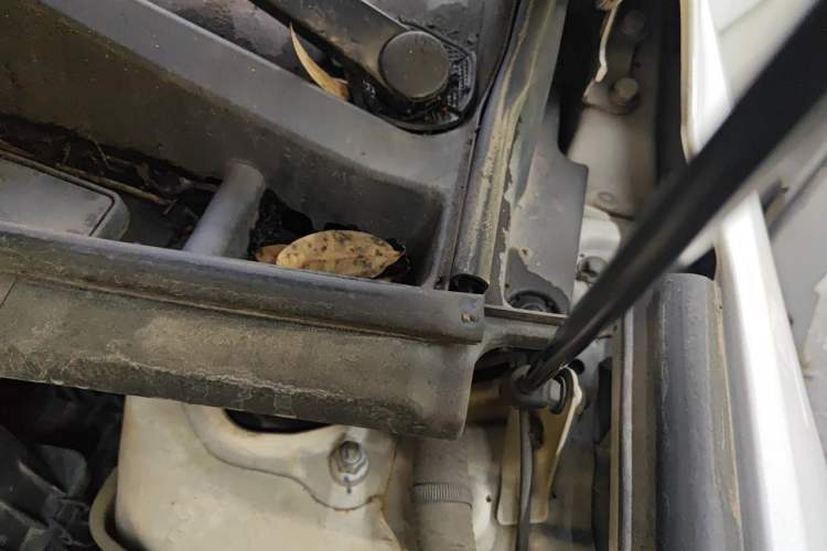 Used HYOSOW S6 2017 1.5T CVT Enjoyment Model Engine Bay Left