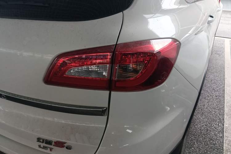 Used HYOSOW S6 2017 1.5T CVT Enjoyment Model Exterior 3