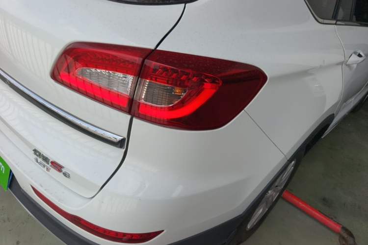 Used HYOSOW S6 2017 1.5T CVT Enjoyment Model Exterior 3