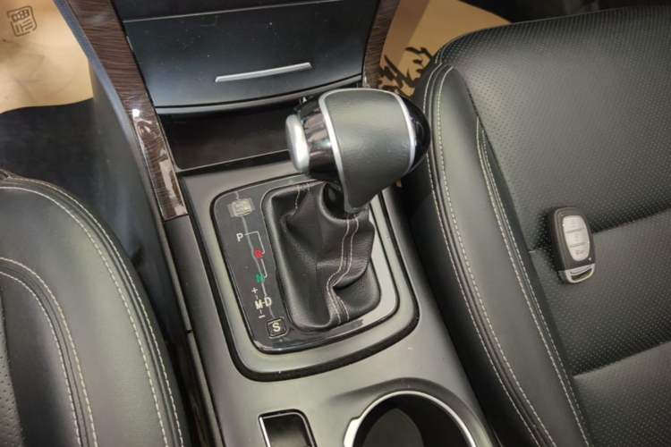 Used HYOSOW S6 2017 1.5T CVT Enjoyment Model Gear Lever