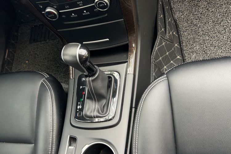 Used HYOSOW S6 2017 1.5T CVT Enjoyment Model Gear Lever