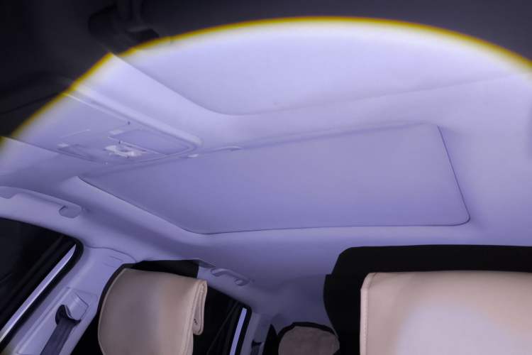 Used HYOSOW S6 2017 1.5T CVT Enjoy Edition Headliner