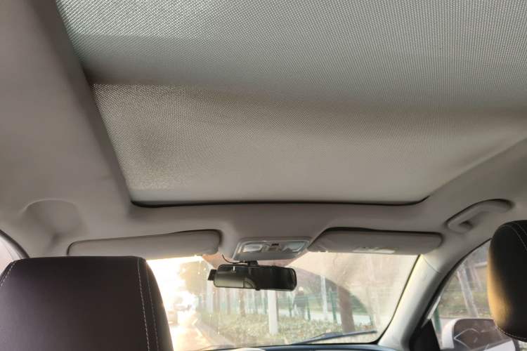 Used HYOSOW S6 2017 1.5T CVT Enjoyment Model Headliner