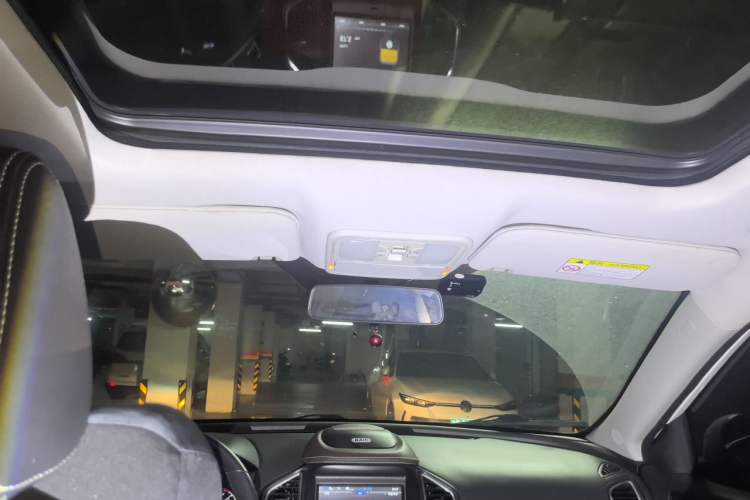 Used HYOSOW S6 2017 1.5T CVT Enjoyment Model Headliner