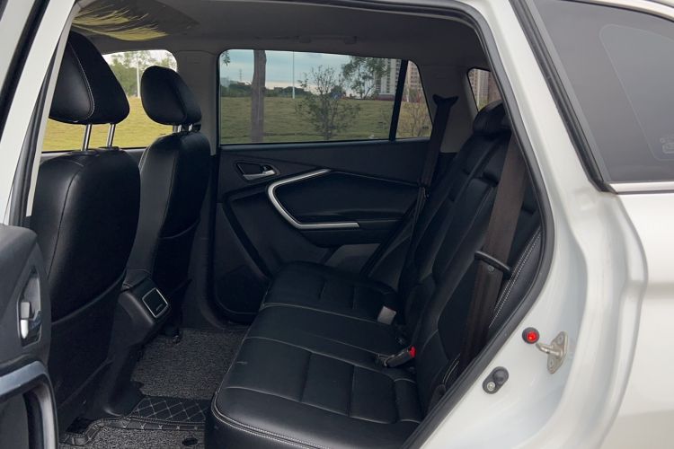 Used HYOSOW S6 2017 1.5T CVT Enjoyment Model Interior 1