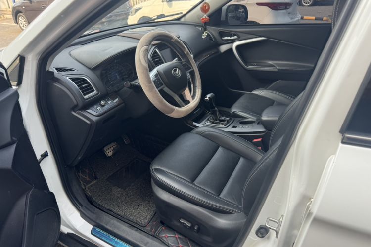 Used HYOSOW S6 2017 1.5T CVT Enjoyment Model Interior 2