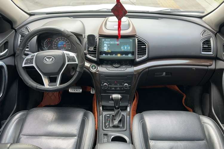 Used HYOSOW S6 2017 1.5T CVT Enjoyment Model Interior 3