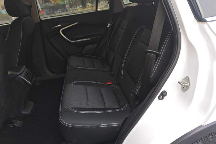 Used HYOSOW S6 2017 1.5T CVT Enjoy Edition Interior 4