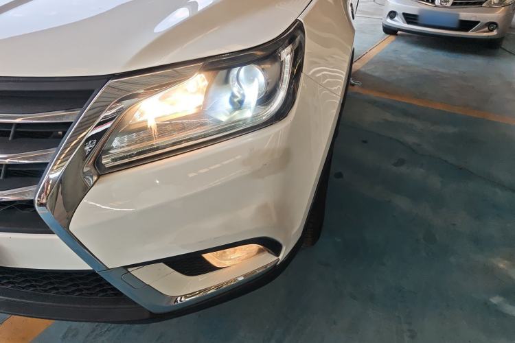 Used HYOSOW S6 2017 1.5T Manual Phantom Joy Model Left Front Headlight