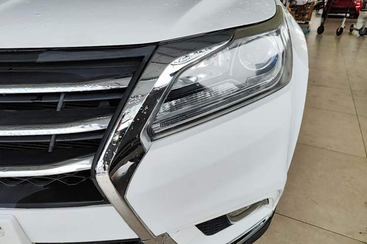 Used HYOSOW S6 2017 1.5T Manual Leading Model Left Front Headlight
