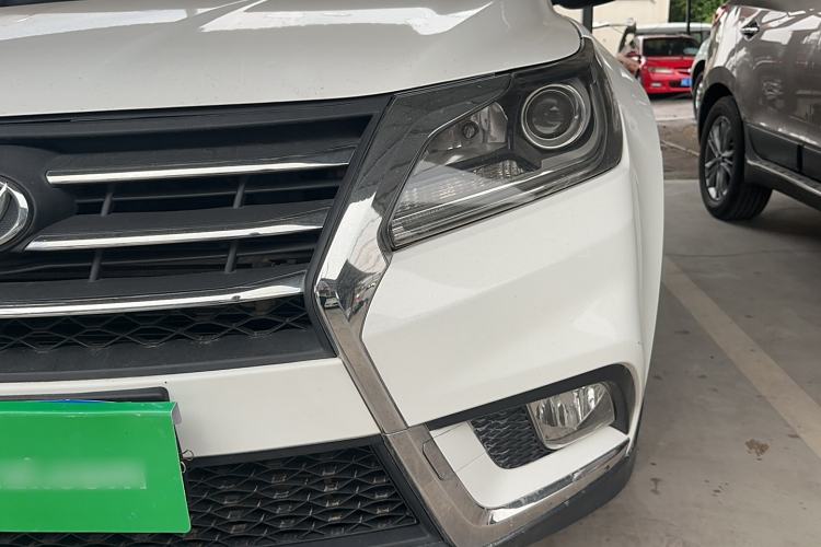 Used HYOSOW S6 2017 1.5T CVT Enjoyment Model Left Front Headlight
