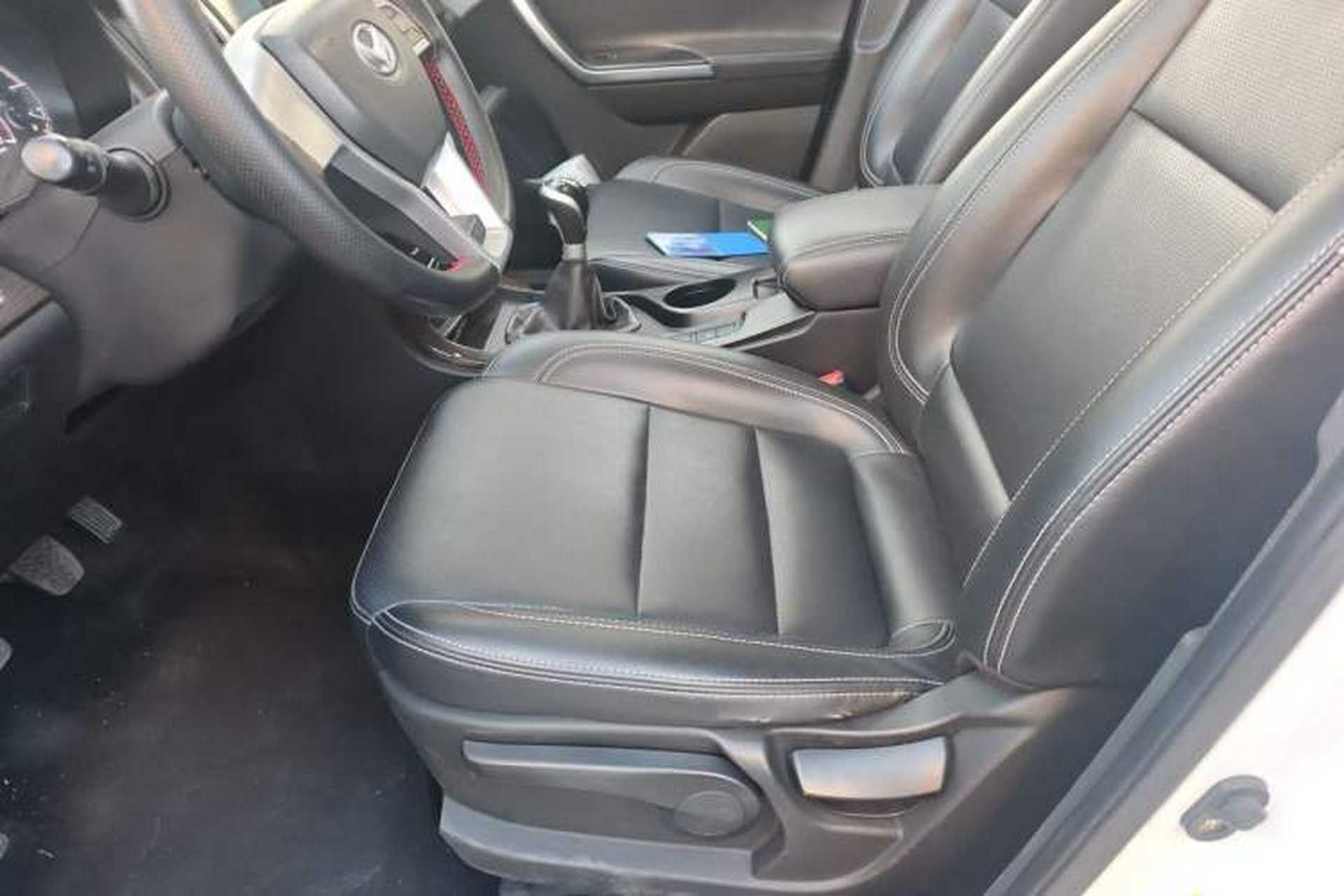 Used HYOSOW S6 2017 1.5T Manual Leading Model Left Front Seat