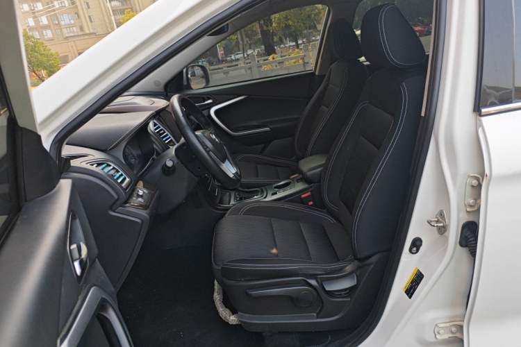 Used HYOSOW S6 2017 1.5T CVT Enjoy Edition Left Front Seat