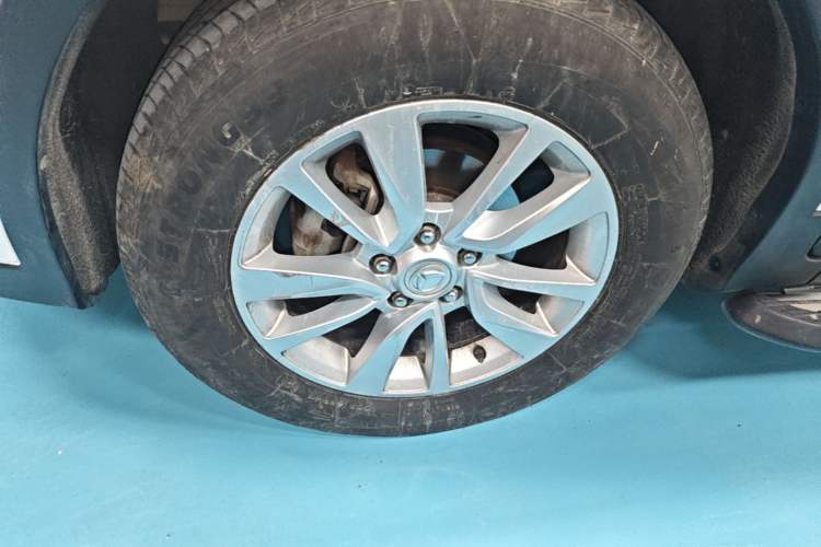 Used HYOSOW S6 2017 1.5T CVT Enjoyment Model Left Front Wheel Hub