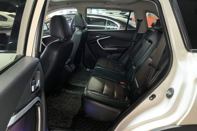 Used HYOSOW S6 2017 1.5T CVT Premium Edition Left Rear Seat