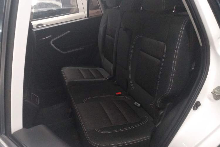Used HYOSOW S6 2017 1.5T CVT Enjoy Edition Left Rear Seat