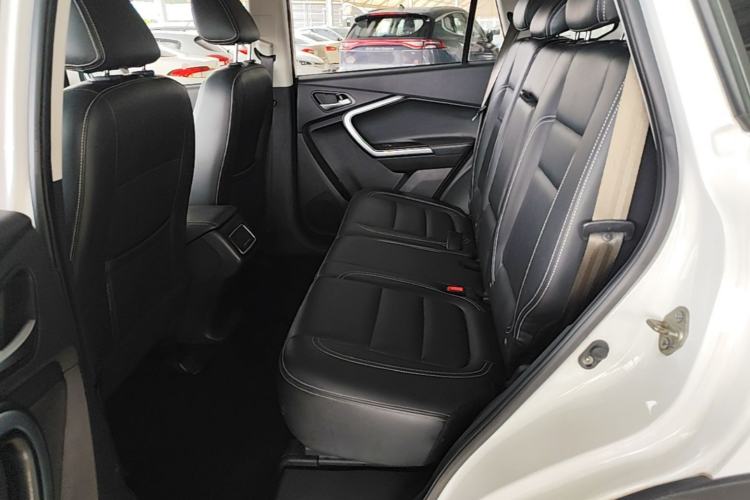 Used HYOSOW S6 2017 1.5T Manual Leading Model Left Rear Seat