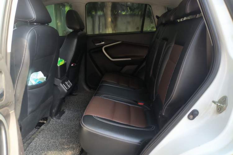 Used HYOSOW S6 2017 1.5T CVT Premium Edition Left Rear Seat