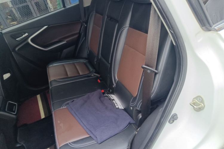 Used HYOSOW S6 2017 1.5T Manual Phantom Joy Model Left Rear Seat