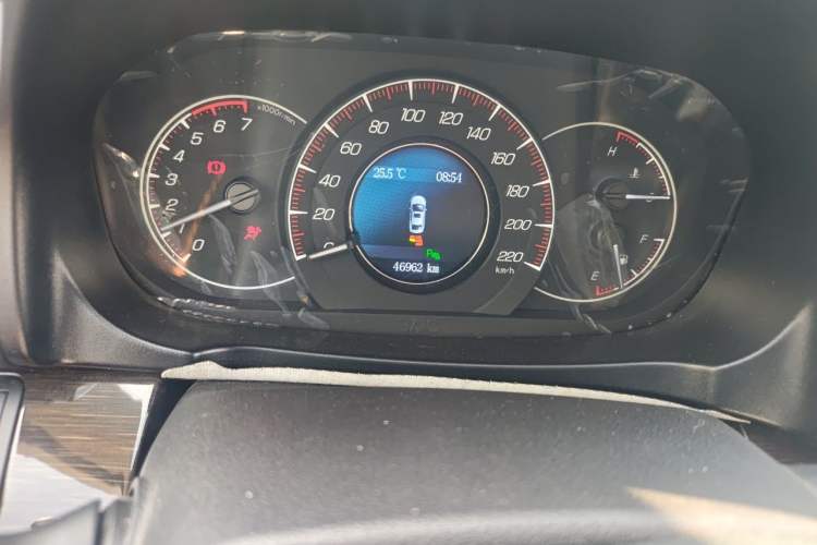 Used HYOSOW S6 2017 1.5T Manual Leading Model Odometer Close Up