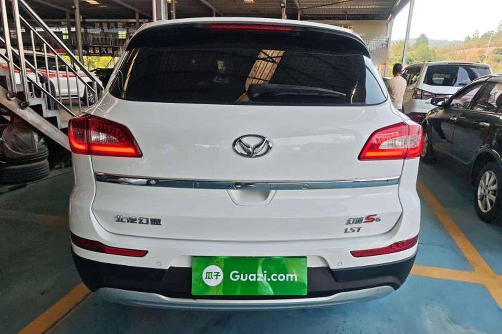 Used HYOSOW S6 2017 1.5T Manual Phantom Joy Model Rear