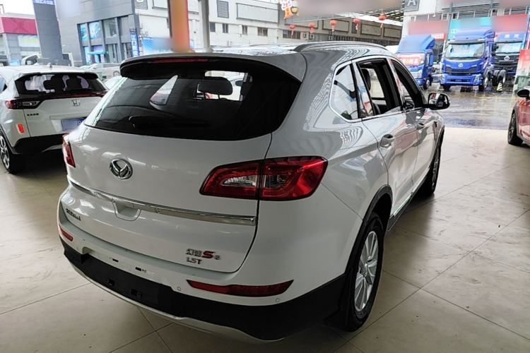 Used HYOSOW S6 2017 1.5T Manual Leading Model Rear Right 45 Deg