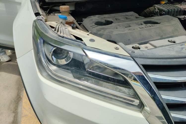 Used HYOSOW S6 2017 1.5T CVT Premium Edition Right Front Headlight