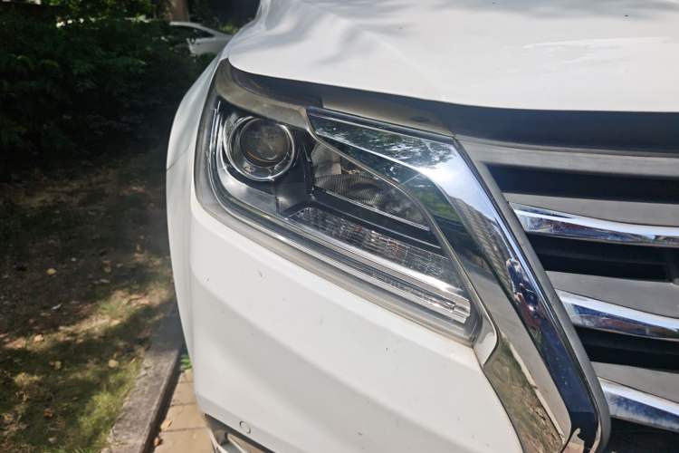 Used HYOSOW S6 2017 1.5T Manual Smart Edition Right Front Headlight