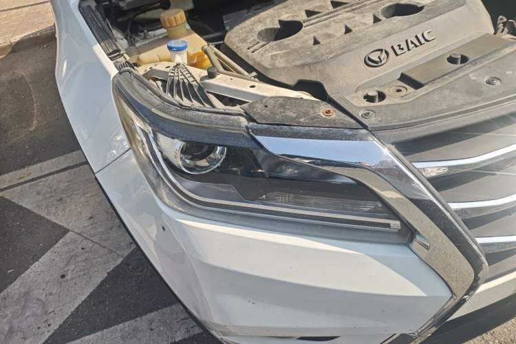 Used HYOSOW S6 2017 1.5T Manual Leading Model Right Front Headlight