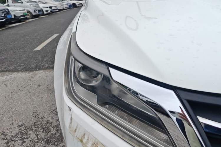 Used HYOSOW S6 2017 1.5T CVT Enjoyment Model Right Front Headlight