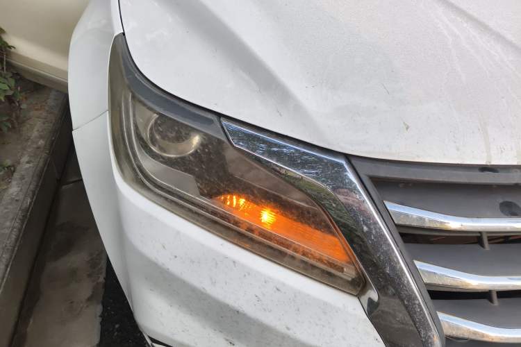 Used HYOSOW S6 2017 1.5T CVT Enjoyment Model Right Front Headlight