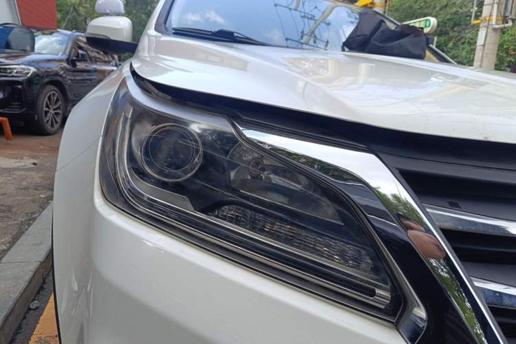 Used HYOSOW S6 2017 1.5T Manual Phantom Joy Model Right Front Headlight