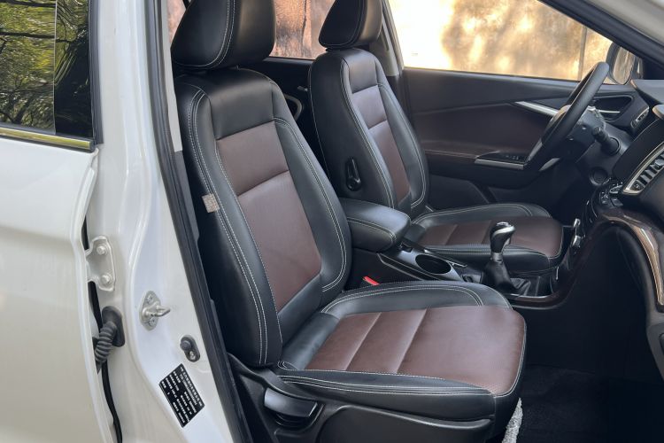 Used HYOSOW S6 2017 1.5T Manual Smart Edition Right Front Seat