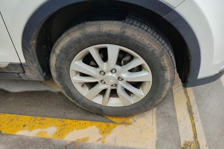 Used HYOSOW S6 2017 1.5T CVT Premium Edition Right Front Wheel Hub